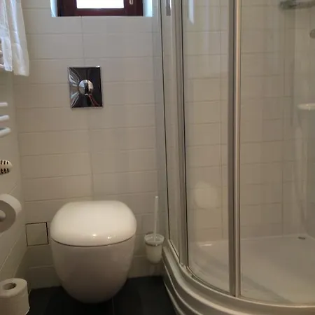 Vertigo Narie 3*